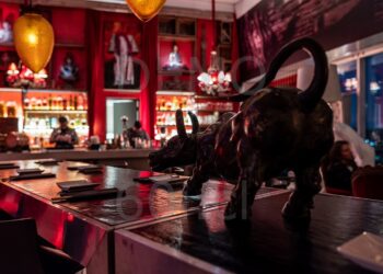 El nuevo Sky Bar Ky: Gastronomía de viajes con una increíble vista a la cordillera