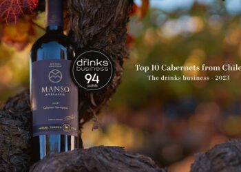 En “The Drinks Business”: Manso de Velasco destacado entre los 10 Mejores Cabernet Sauvignon de Chile
