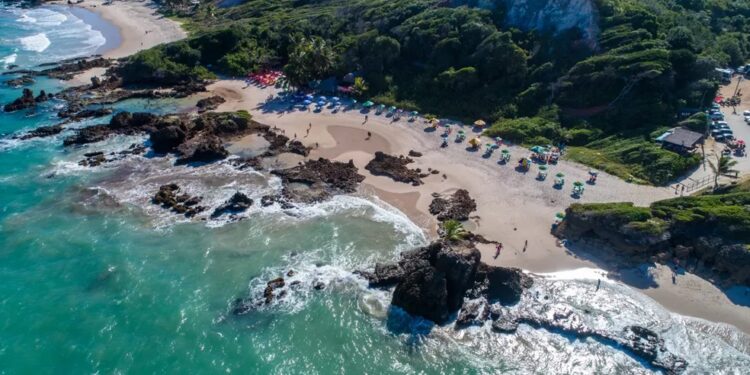 Naturismo: las ocho playas oficiales de nudismo en Brasil