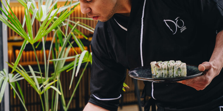 “Do Sushi”: Abre local en Providencia donde destaca la fusión del sabor japonés y la riqueza del mar chileno