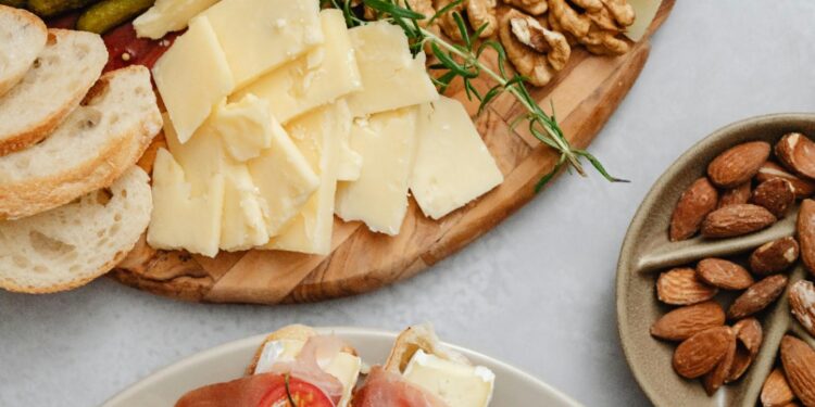 Otoño en la mesa: Cinco recetas de charcutería española para disfrutar