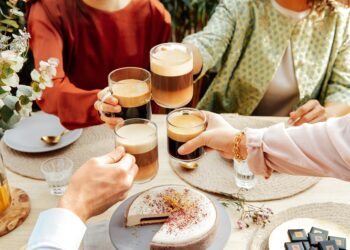 Descubre la icónica cultura cafetera de Cádiz a través de la nueva edición limitada de Nespresso
