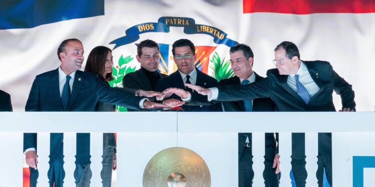 República Dominicana presenta su renovada estrategia de branding turístico en FITUR 2025 destacando la diversidad de sus destinos clave