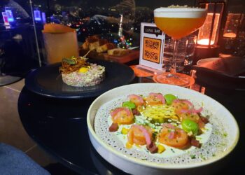 Luna Bar: cocteles de autor, altura y una postal perfecta de Santiago
