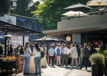 Terrazas San Cristóbal inaugura centro gastronómico y propone ampliar oferta cultural de Bellavista