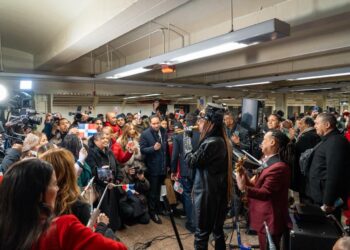 República Dominicana irrumpe por sorpresa en el Subway de Grand Central resaltan su cultura musical y Nueva York siente el sabor dominicano