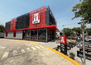 KFC inaugura en Chile su primer local modular sostenible y proyecta más de 20 aperturas para 2026