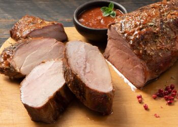 Pollo y cerdo ganan espacio en las celebraciones dieciocheras gracias a su versatilidad y variedad de preparaciones